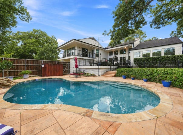 303 Russwood Street, Rockwall, TX 75087