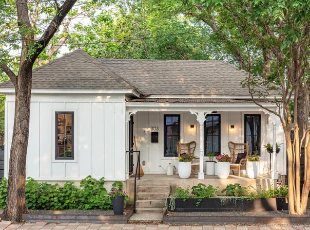 303 Navasota St, Austin, TX 78702
