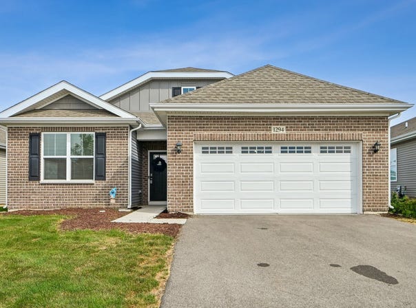 1294 Wild Tulip Circle, Bartlett, IL 60103