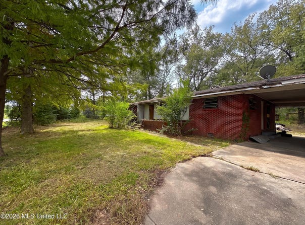 5103 Robinson Road, Jackson, MS 39204