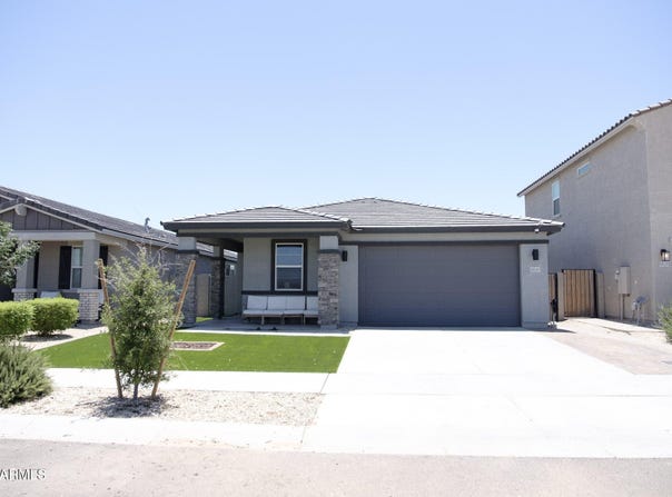 18143 W Paraiso Drive, Surprise, AZ 85387