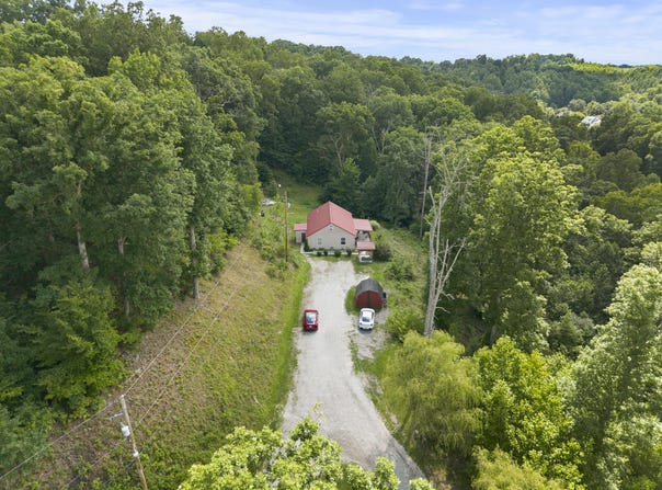 1977 Kentucky 1458, Flatwoods, KY 41139