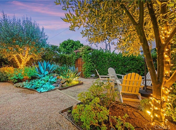 1121 S Eucalyptus, Inglewood, CA 90301