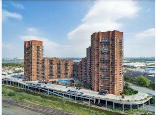 238 HARMON COVE TOWER, Secaucus, NJ 07094