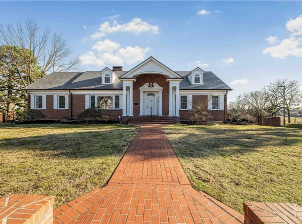 8 Free Ferry Heights, Fort Smith, AR 72903