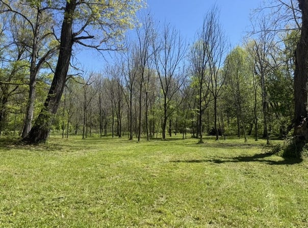 8040 W Martin Road, Three Oaks, MI 49128