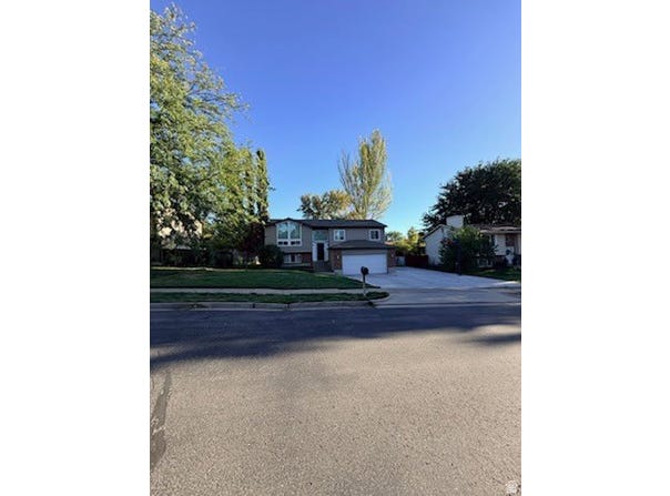 134 E 1420 S, Farmington, UT 84025