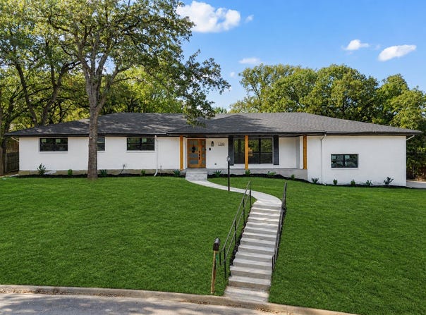 1200 Tanglewood Trail, Euless, TX 76040
