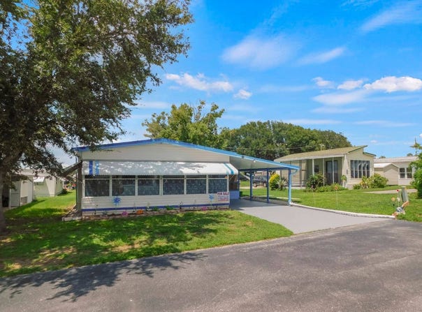 38529 Hummingbird Court, Dade City, FL 33525
