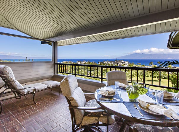 100 Ridge Rd, Lahaina, HI 96761