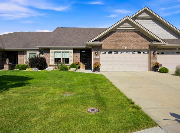 4111 Melbourne Drive, Columbus, IN 47203