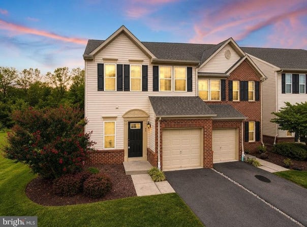 40 SUNDANCE Drive, HAMILTON, NJ 08619