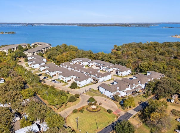 428 Waterscape Drive, Hickory Creek, TX 75065
