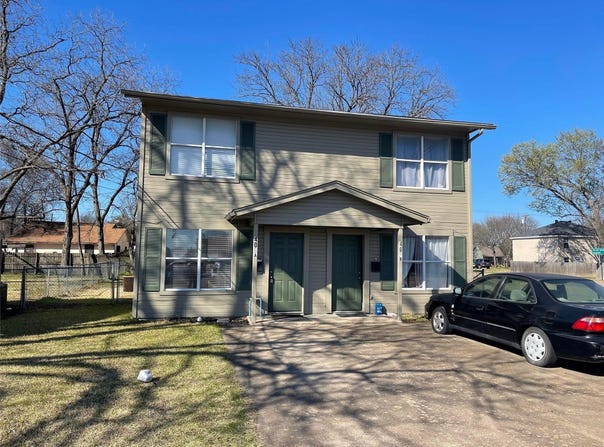 409 E College Street, Terrell, TX 75160
