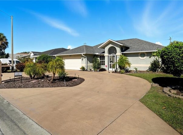 3626 Kent Dr, NAPLES, FL 34112