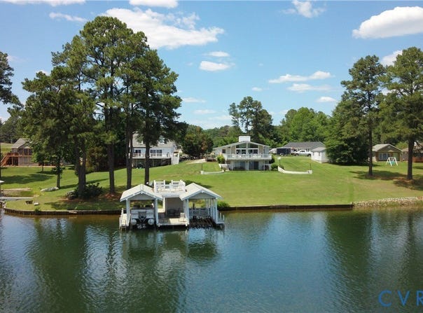 224 Kelly Drive, Valentines, VA 23887