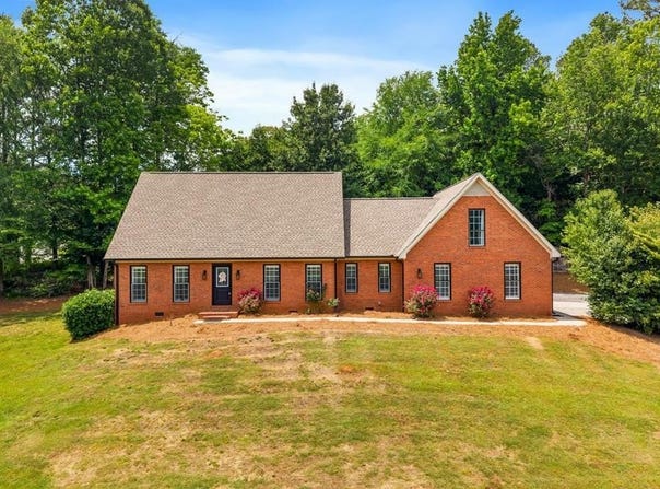 2654 Foxmore Circle, DALTON, GA 30720