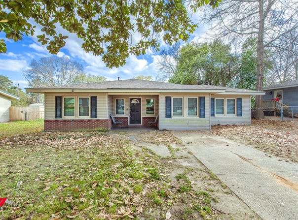 214 Ellis Drive, Minden, LA 71055