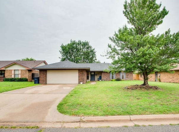 601 Deer Run, Enid, OK 73703