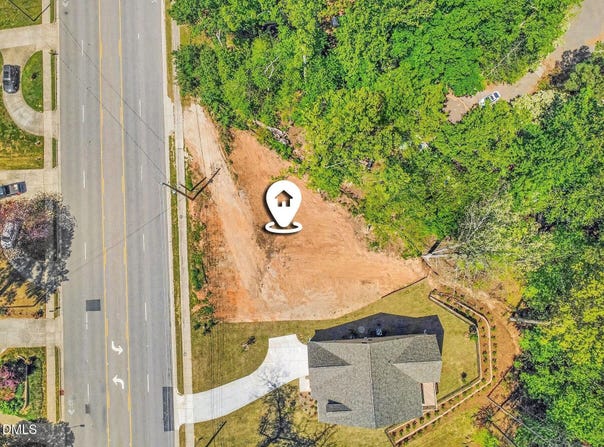 904 SW Maynard Road, Cary, NC 27511