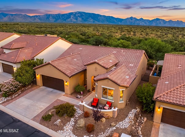 60571 E Arroyo Vista Drive, Oracle, AZ 85623