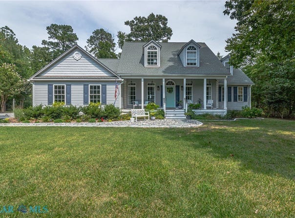 766 Twin Harbor Road, Reedville, VA 22539