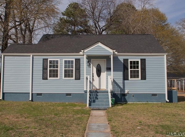 600 E 13th Street, Roanoke Rapids, NC 27870