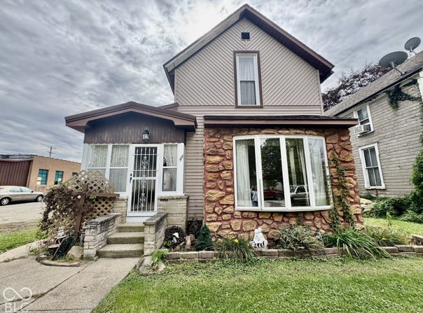 327 W 5th, Peru, IN 46970