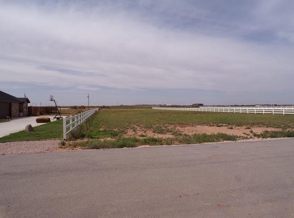 14105 E County Rd 104, Midland, TX 79706
