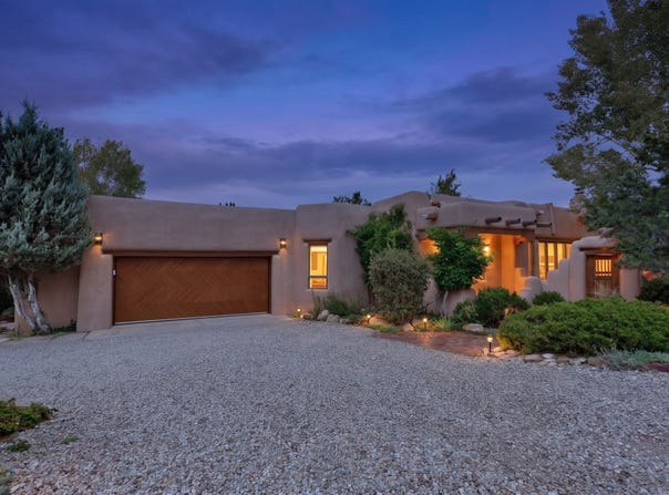 129 Cantera Circle, Santa Fe, NM 87501