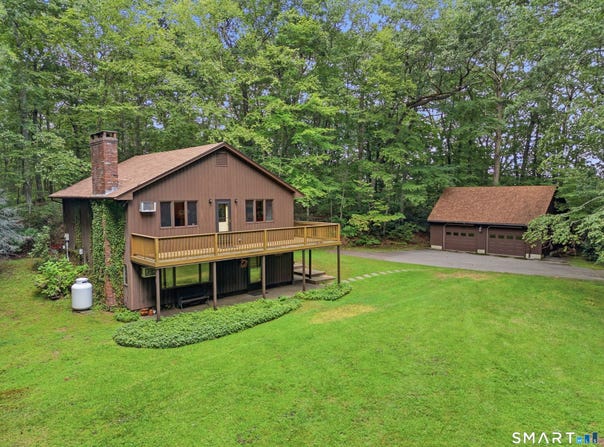 49 Fieldstones Drive, East Haddam, CT 06423