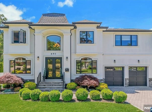 697 Terrace Drive, Paramus, NJ 07652