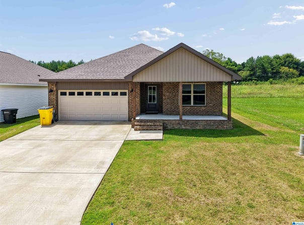 1004 SPRING VIEW LANE, CLANTON, AL 35045
