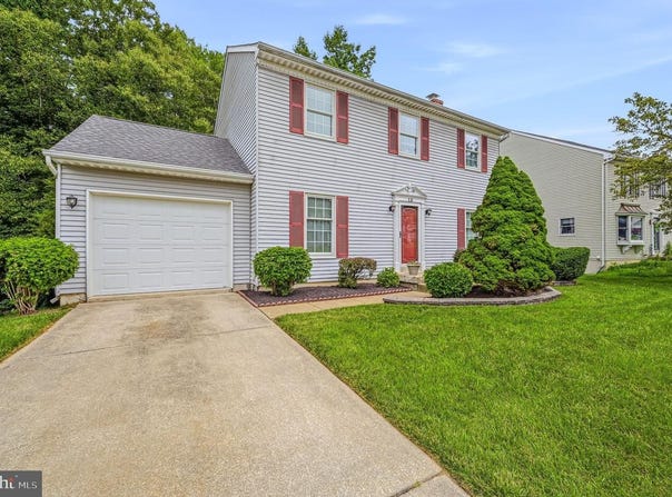 15 GLOUCESTER CT, NEWARK, DE 19702
