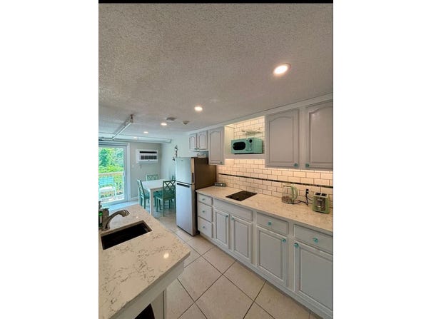 141 Main Street, West Dennis, MA 02670