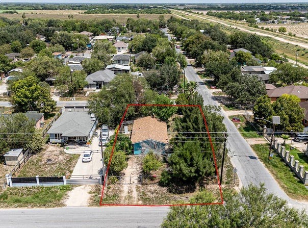 8220 DEBBY LN., EDINBURG, TX 78542