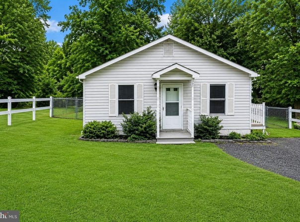 724 SPRUCE Drive, LUSBY, MD 20657