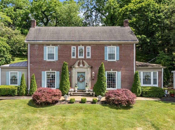 101 Spring Grove, Bluefield, WV 24701
