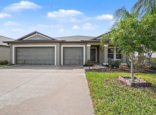 10829 CRUSHED GRAPE Drive, RIVERVIEW, FL 33578