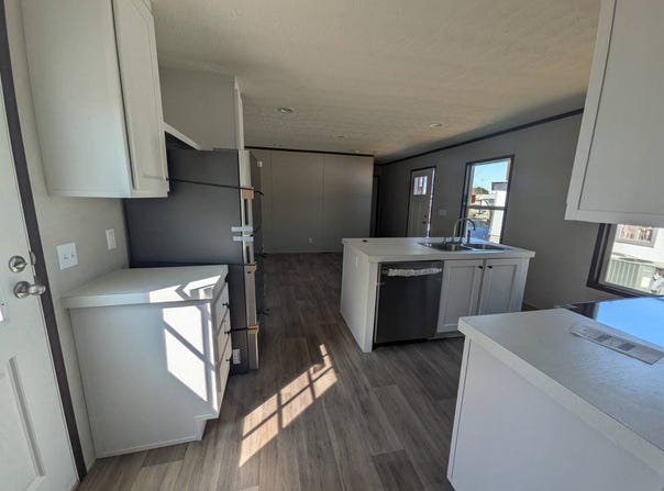 301 International Blvd, Laredo, TX 78045