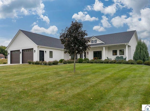 126 Shoreview Drive, Elysian, MN 56028