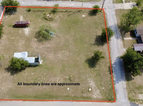 E Leslie Street, Hamilton, TX 76531