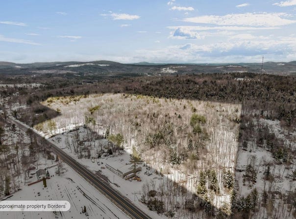 76 U.S. 2 W Route, Wilton, ME 04294