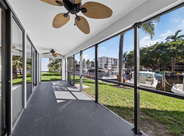 1100 SE 5TH Court, Pompano Beach, FL 33060