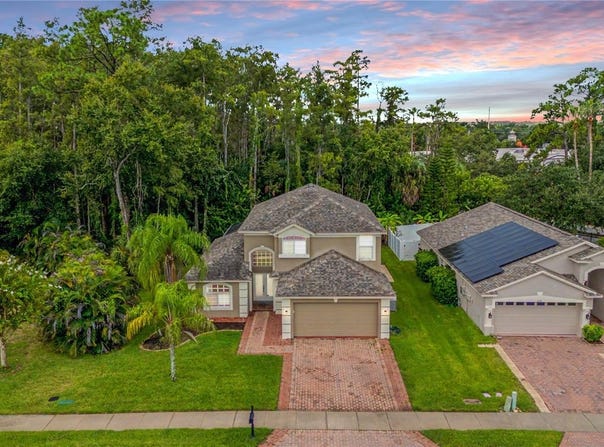 212 ARBOR WOODS Circle, OLDSMAR, FL 34677