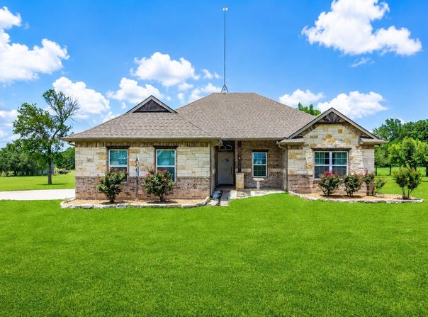 11171 Fm 3094, Scurry, TX 75158