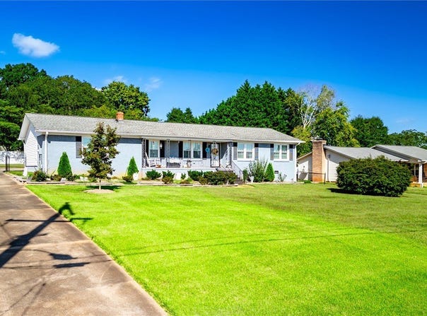502 Rampey Street, Easley, SC 29640