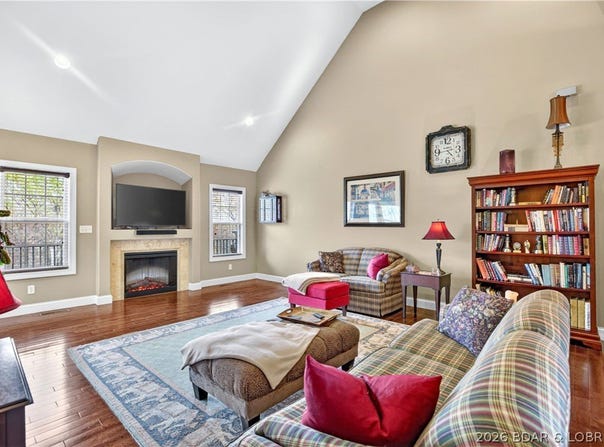 132 Antler Point, Linn Creek, MO 65052