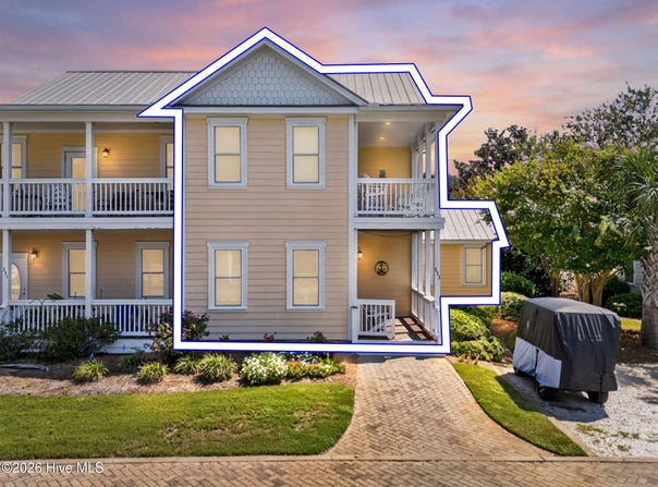 333 Marina View Drive, Southport, NC 28461