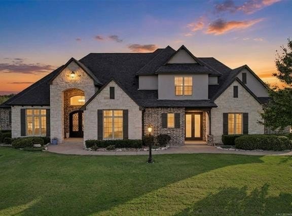18523 E Persimmon Lane, Owasso, OK 74055